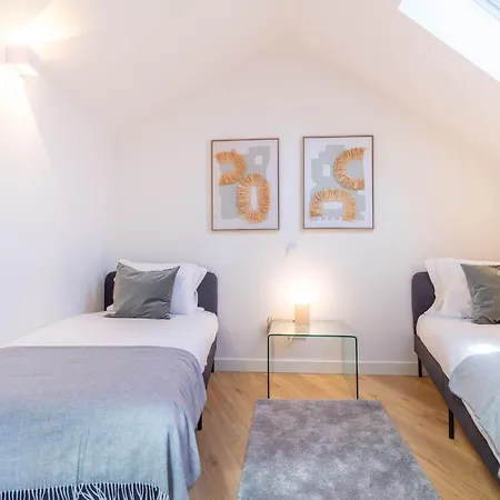 Caldeireiros 95 - Duplex W View By Lovelystay Appartamento Oporto