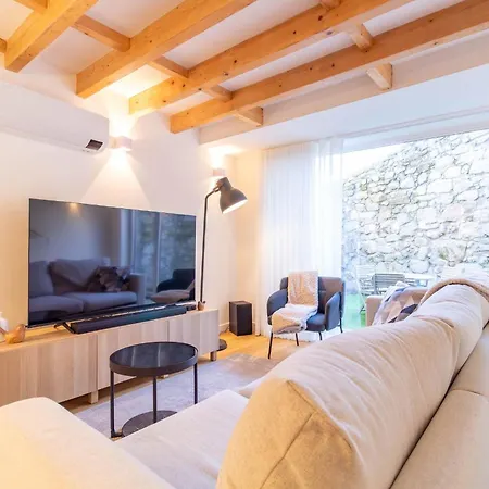 Caldeireiros 95 - Duplex W View By Lovelystay Appartamento Oporto