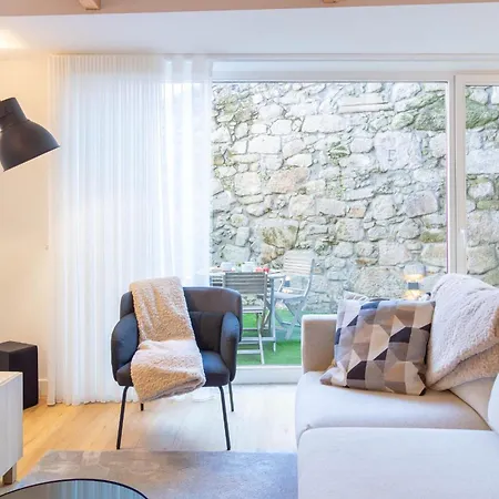 Caldeireiros 95 - Duplex W View By Lovelystay * Oporto